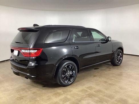 Used 2023 Dodge Durango R/T AWD/4WD image 8