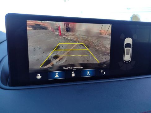 Used 2023 Acura MDX A-Spec image 27