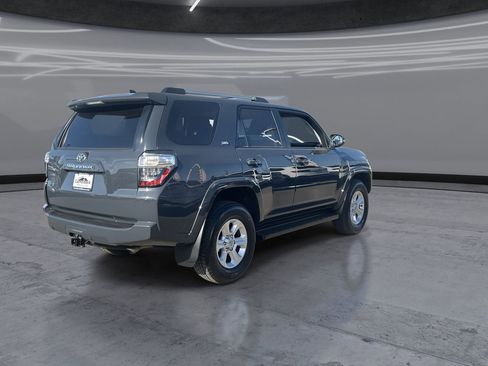 Used 2024 Toyota 4Runner SR5 Premium w/ Moonroof Package AWD/4WD image 5