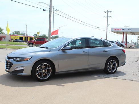 Used 2024 Chevrolet Malibu LT image 10
