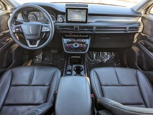 Certified 2022 Lincoln Corsair STANDARD w/ Equipment Group 101A image 15