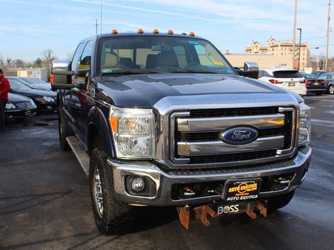 Used 2015 Ford F250 Lariat w/ Chrome Package image 4