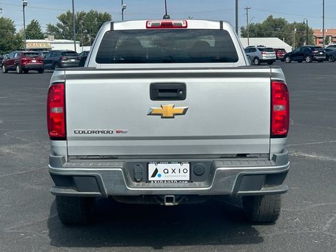 Used 2017 Chevrolet Colorado W/T w/ WT Convenience Package AWD/4WD image 5