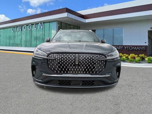 New 2026 Lincoln Aviator Black Label AWD/4WD image 9