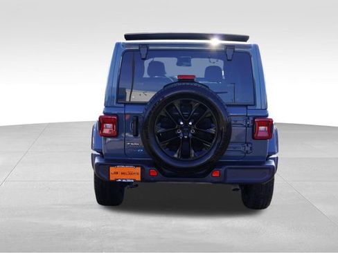 Certified 2025 Jeep Wrangler Unlimited Sahara w/ Safety Group image 7
