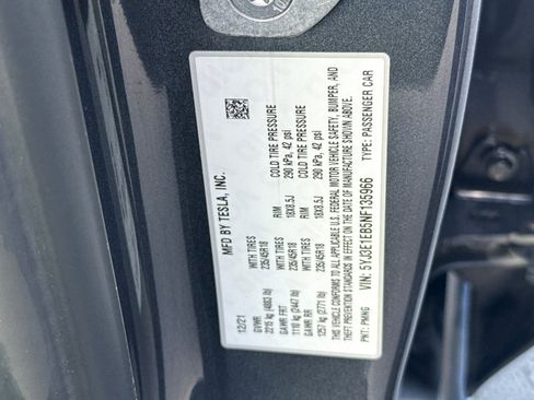 Used 2022 Tesla Model 3 Long Range image 36