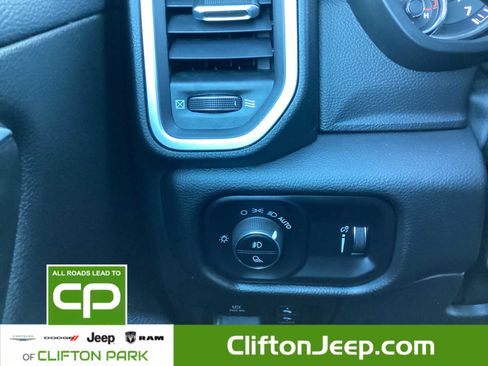 Used 2022 RAM 1500 Big Horn image 23