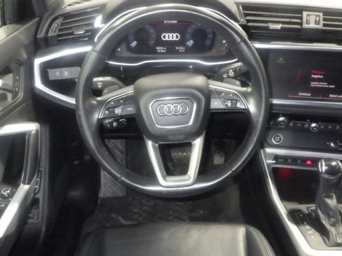 Used 2024 Audi Q3 2.0T Premium Plus AWD/4WD image 9