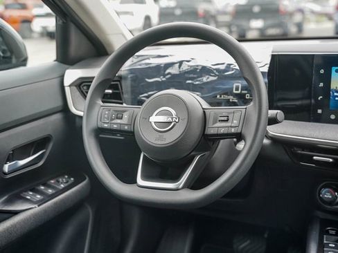 New 2026 Nissan Kicks SV image 16