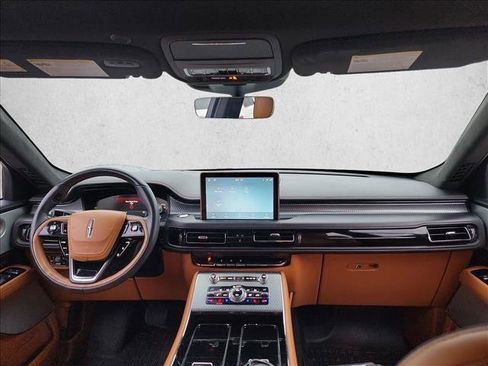 Used 2020 Lincoln Aviator Black Label w/ Dynamic Handling Package image 18