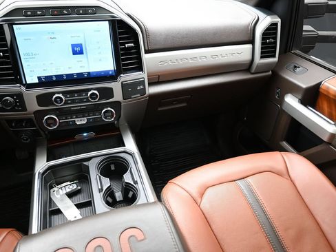 Used 2022 Ford F350 King Ranch w/ Tremor Off-Road Package AWD/4WD image 40
