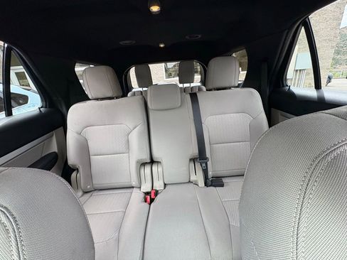 Used 2018 Ford Explorer 4WD image 6