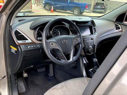 Used 2018 Hyundai Santa Fe Sport w/ 2.4L Value Package 02 image 17