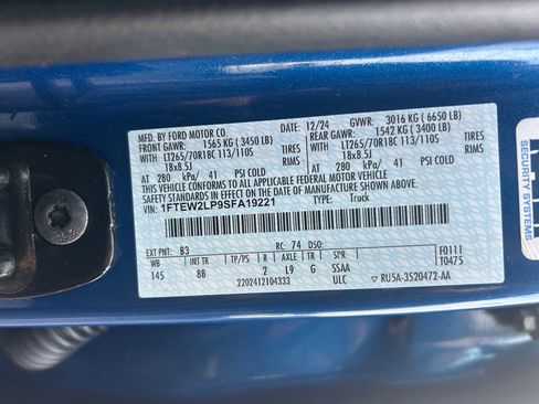 Used 2025 Ford F150 STX w/ Equipment Group 201A FX4 AWD/4WD image 35