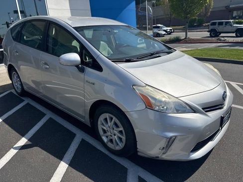 Used 2013 Toyota Prius V Two FWD image 21