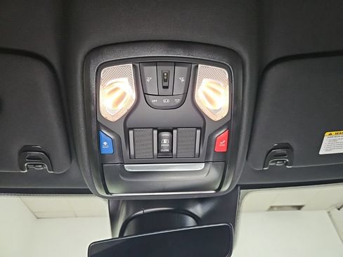New 2026 RAM 2500 Big Horn AWD/4WD image 13