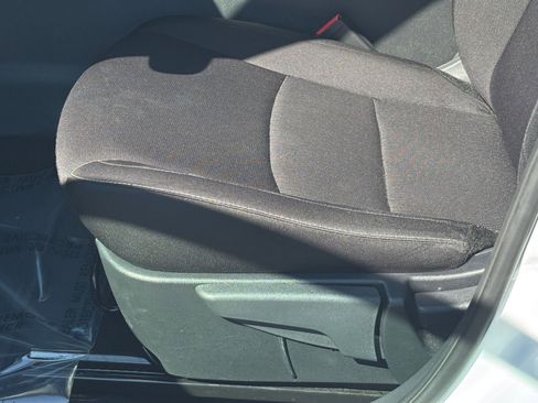 Used 2025 Nissan Sentra SV image 22