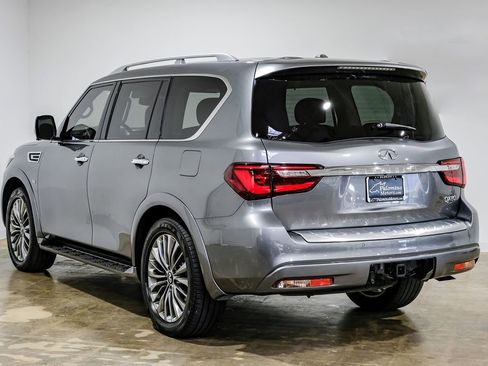 Used 2018 INFINITI QX80 2WD w/ Driver Assistance Package image 10