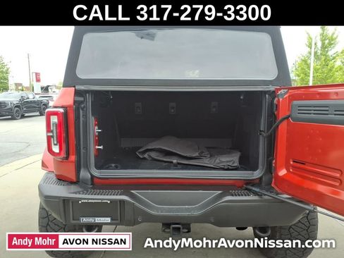 Used 2023 Ford Bronco Badlands AWD/4WD image 9