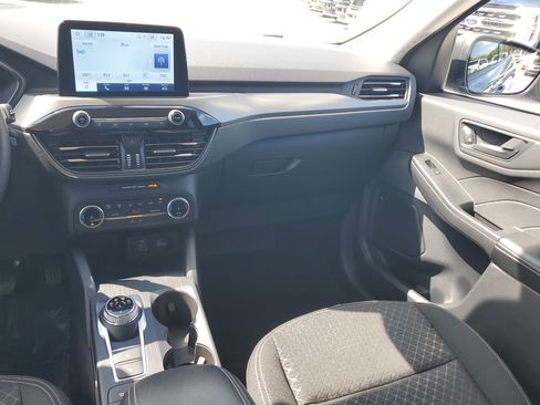 Used 2024 Ford Escape Active image 17