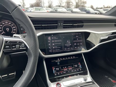 Used 2024 Audi RS 7 Performance image 18