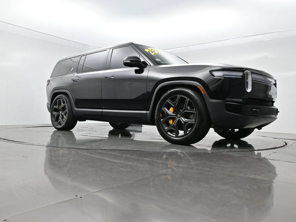 Used 2025 Rivian R1S Premium Dual AWD/4WD image 52
