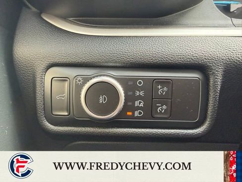 Used 2021 Ford Explorer XLT w/ Equipment Group 202A image 31