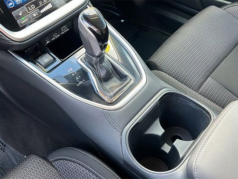 Used 2023 Subaru Outback Premium image 13