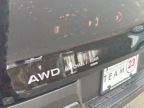 New 2026 Nissan Murano SL image 14