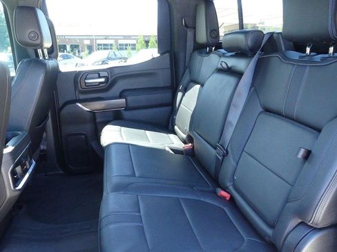 Used 2022 Chevrolet Silverado 1500 High Country w/ Technology Package AWD/4WD image 33