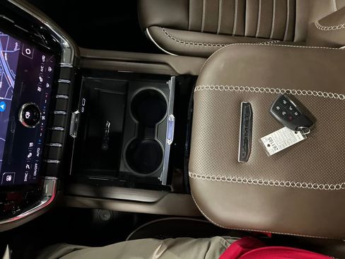 New 2026 GMC Yukon XL Denali Ultimate w/ LPO, Floor Liner Package AWD/4WD image 27