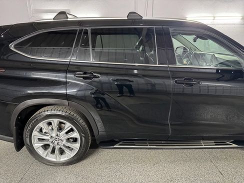 Used 2020 Toyota Highlander Limited AWD/4WD image 7