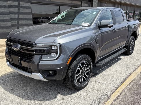 Used 2024 Ford Ranger Lariat w/ FX4 Off-Road Package AWD/4WD image 3