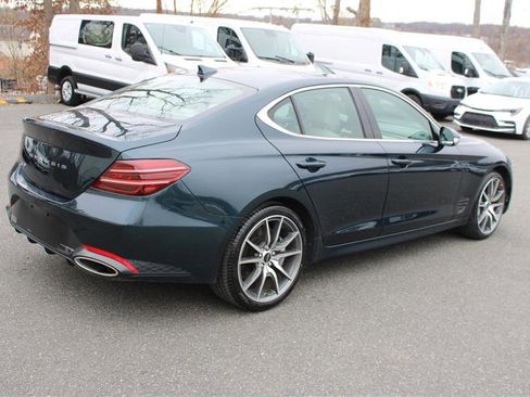 Used 2024 Genesis G70 2.5T image 8