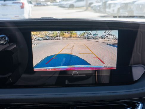 New 2026 Buick Envista Avenir image 17