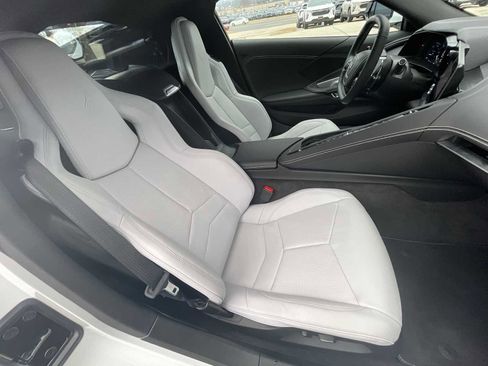 Certified 2025 Chevrolet Corvette 1LT image 25