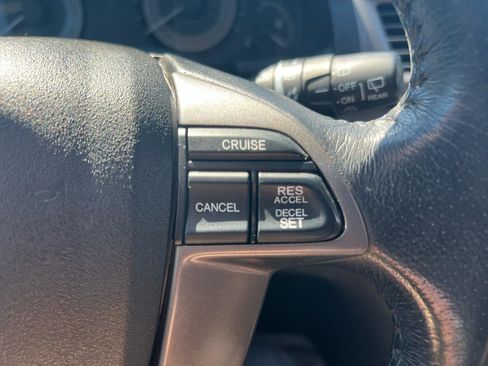Used 2016 Honda Odyssey EX-L image 29