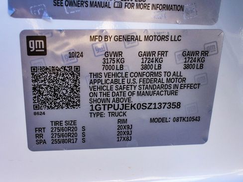 Used 2025 GMC Sierra 1500 Elevation AWD/4WD image 14