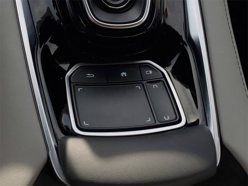 Certified 2024 Acura RDX w/ Technology Package image 29