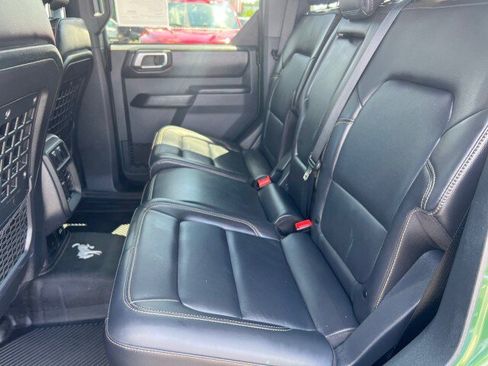 Used 2025 Ford Bronco Badlands AWD/4WD image 23