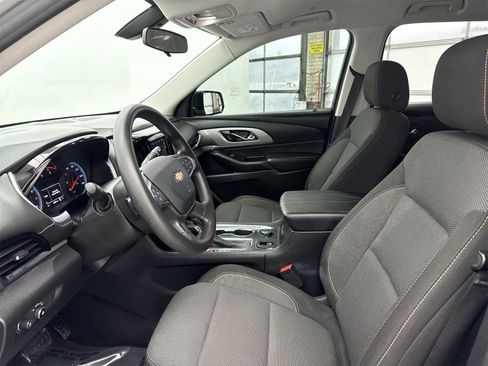 Used 2020 Chevrolet Traverse LS image 11