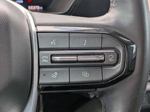 Used 2023 Chevrolet Colorado ZR2 w/ ZR2 Convenience Package III AWD/4WD image 27