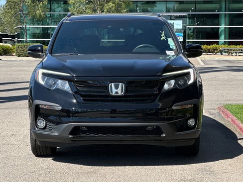 Certified 2022 Honda Pilot Sport image 3