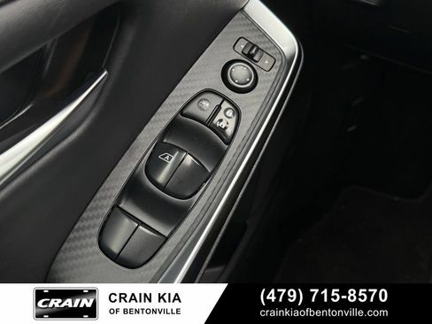 Used 2022 Nissan Sentra SR FWD image 10