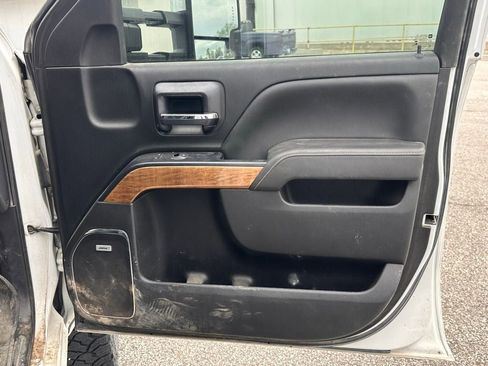 Used 2017 Chevrolet Silverado 2500 LTZ w/ Duramax Plus Package AWD/4WD image 29