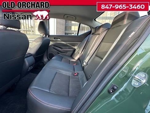 Used 2025 Nissan Altima 2.5 SR image 13