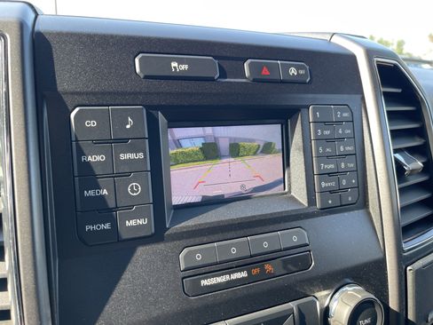 Used 2017 Ford F150 XLT w/ Trailer Tow Package AWD/4WD image 18
