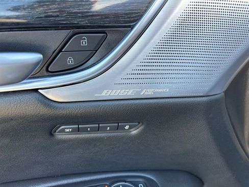 Used 2023 Cadillac XT5 Premium Luxury FWD image 14