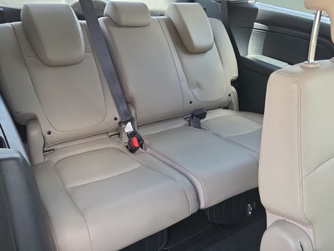 Certified 2023 Honda Odyssey EX-L image 17
