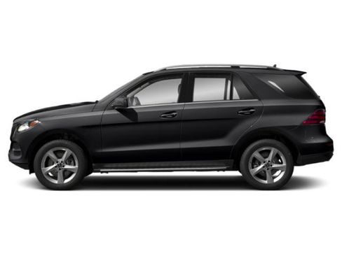 Used 2019 Mercedes-Benz GLE 400 4MATIC image 3